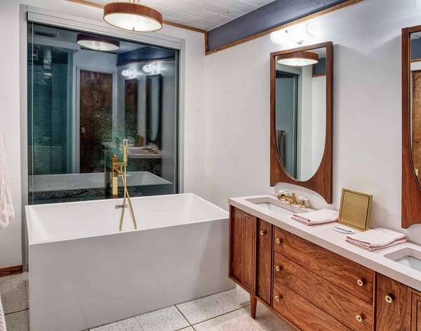 Phòng tắm lát gạch sạch sẽ tinh tế với nét đẹp hiện đại
