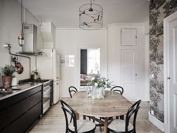 Phòng bếp thiết kế phong cách cổ điển đẹp mắt