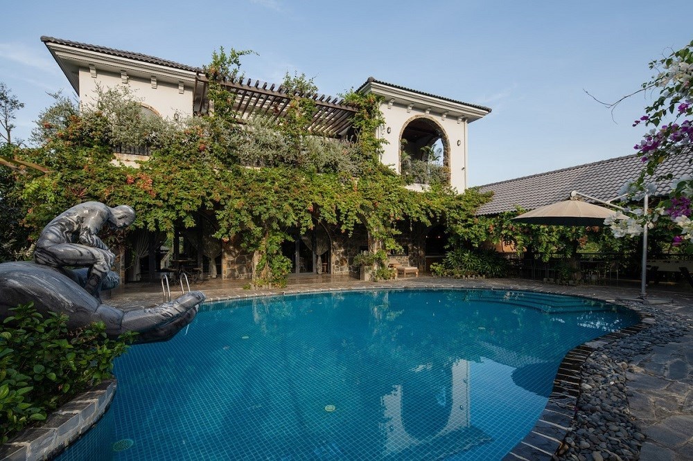 Mê mẩn với dinh thự đá tại Đà Nẵng