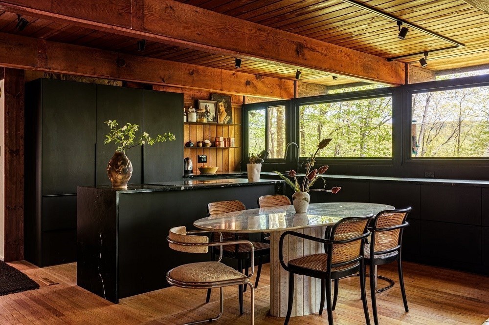 Cải tạo nhà bếp trong căn hộ Studio ở Seattle