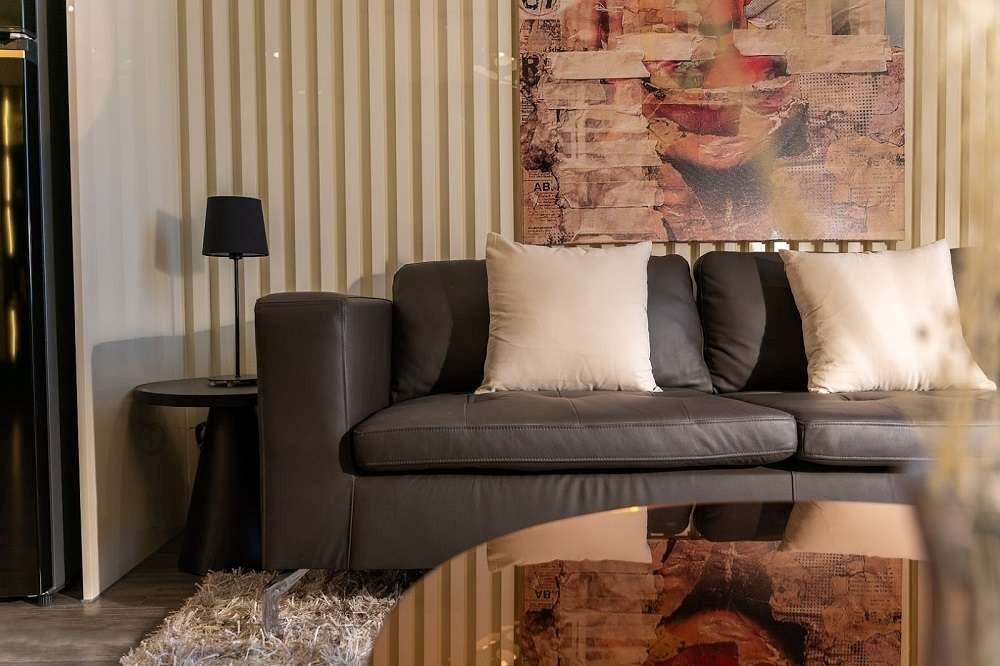 Sủ dụng nội thất hiện đại, sang trọng